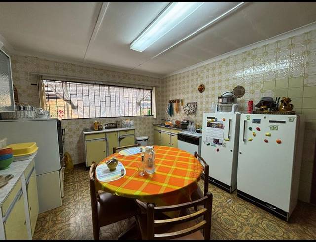 4 BEDROOM HOUSE FOR SALE IN WESTDENE